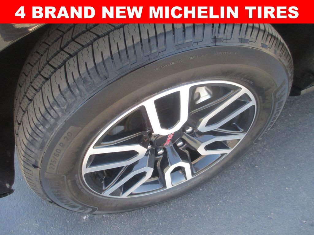 Used 2022 GMC Yukon AT4 AWD/4WD image 4