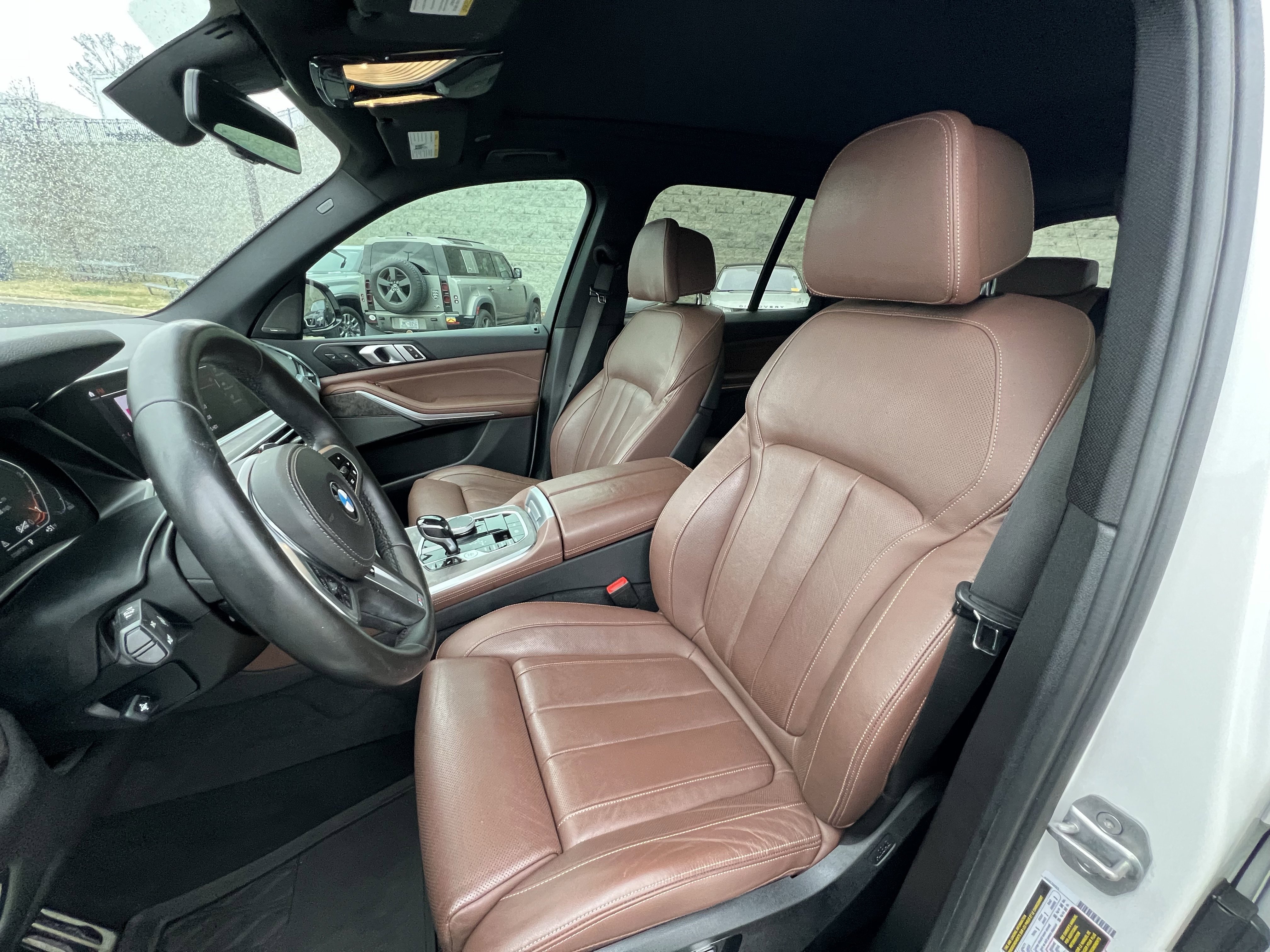 Used 2019 BMW X5 xDrive40i w/ M Sport Package image 16