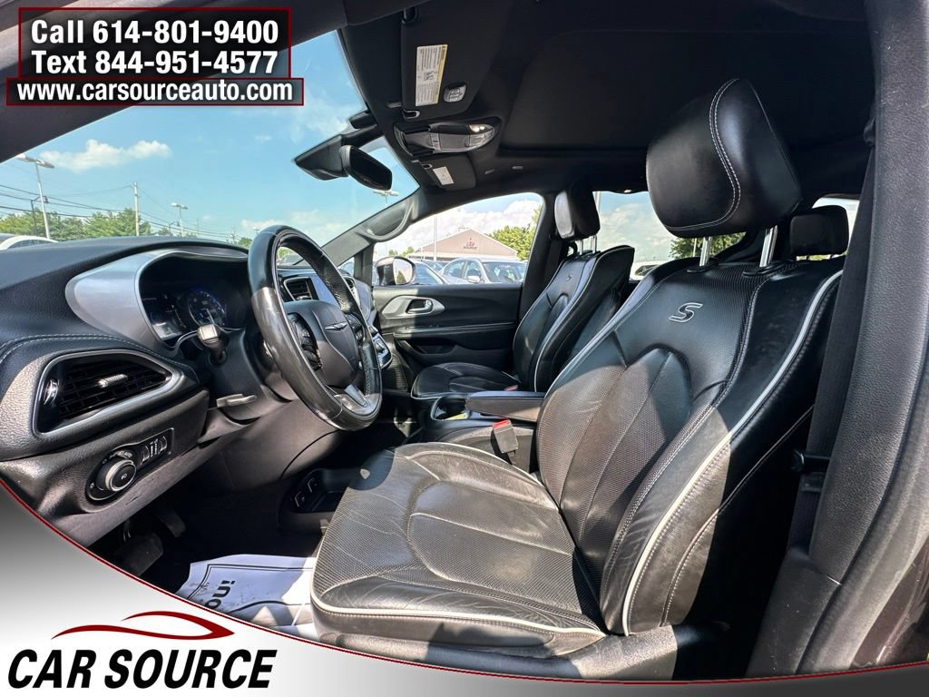 Used 2019 Chrysler Pacifica Limited w/ Advanced Safetytec Group FWD image 14