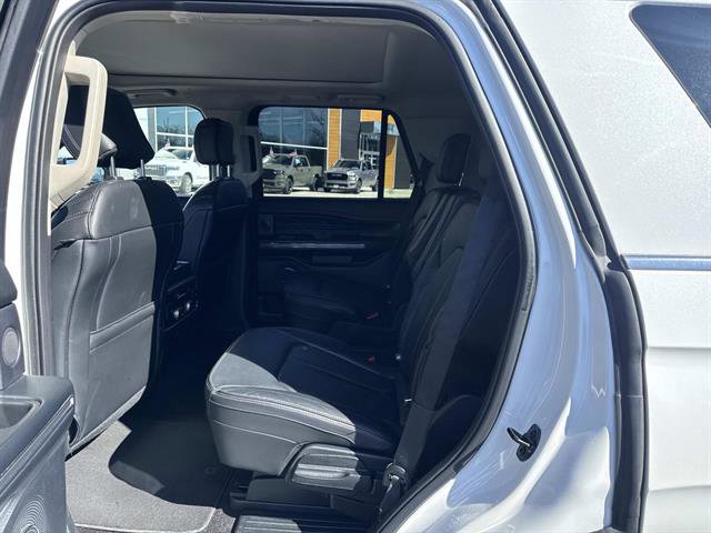 Used 2020 Ford Expedition Platinum image 9