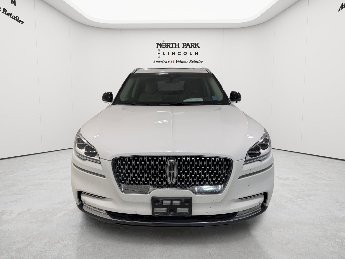 Used 2020 Lincoln Aviator Reserve w/ Equipment Group 202A AWD/4WD image 8
