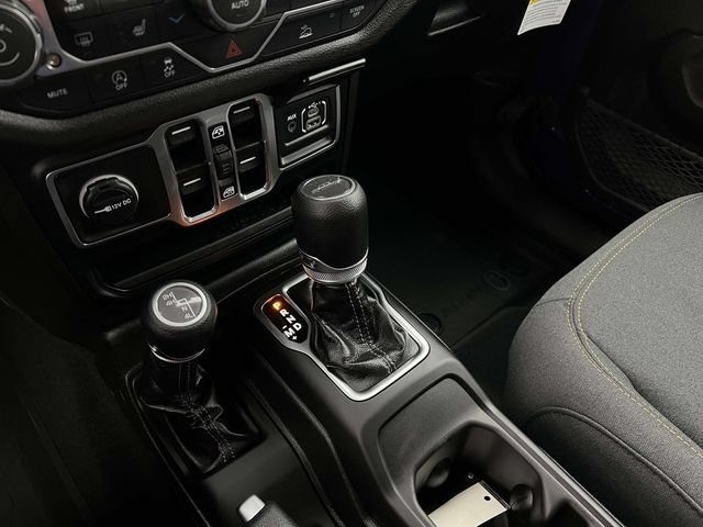New 2026 Jeep Gladiator Sport AWD/4WD image 23