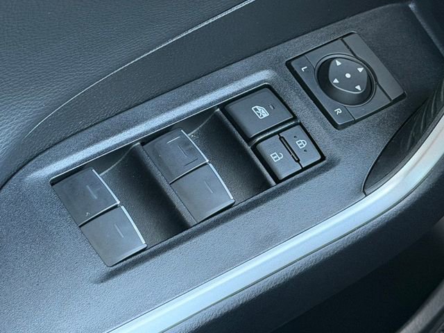 Certified 2025 Toyota RAV4 XSE w/ Advanced Technology Package AWD/4WD image 32