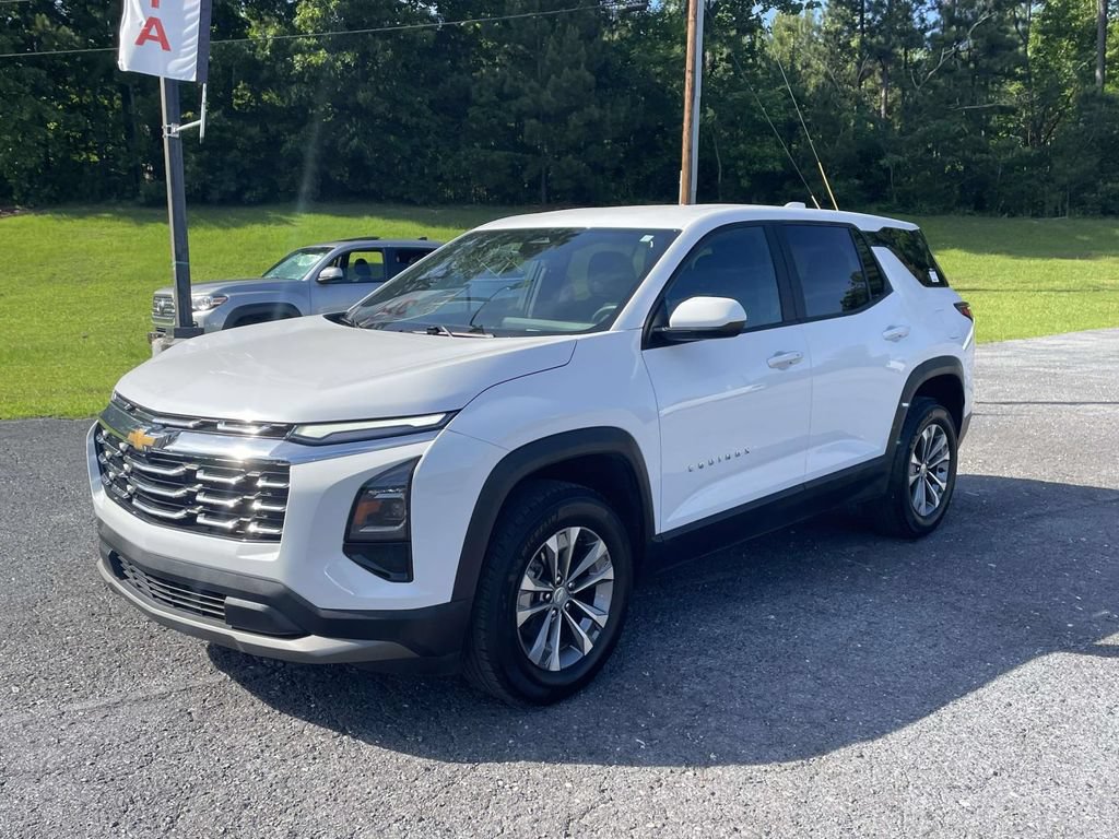 Used 2025 Chevrolet Equinox LT AWD/4WD image 5