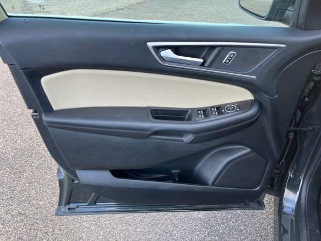 Used 2024 Ford Edge SEL w/ Convenience Package AWD/4WD image 12