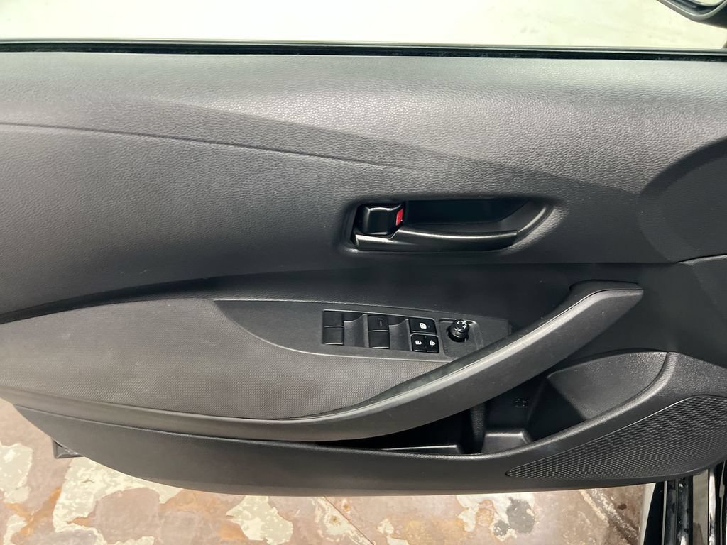 Used 2024 Toyota Corolla LE FWD image 21