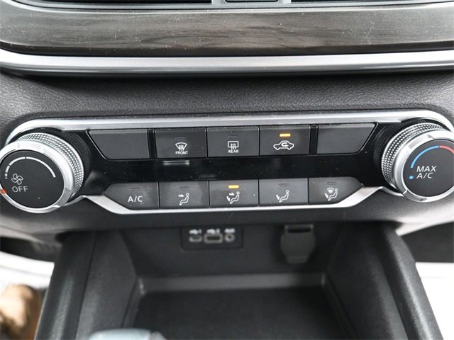 Used 2025 Nissan Altima 2.5 SV image 18