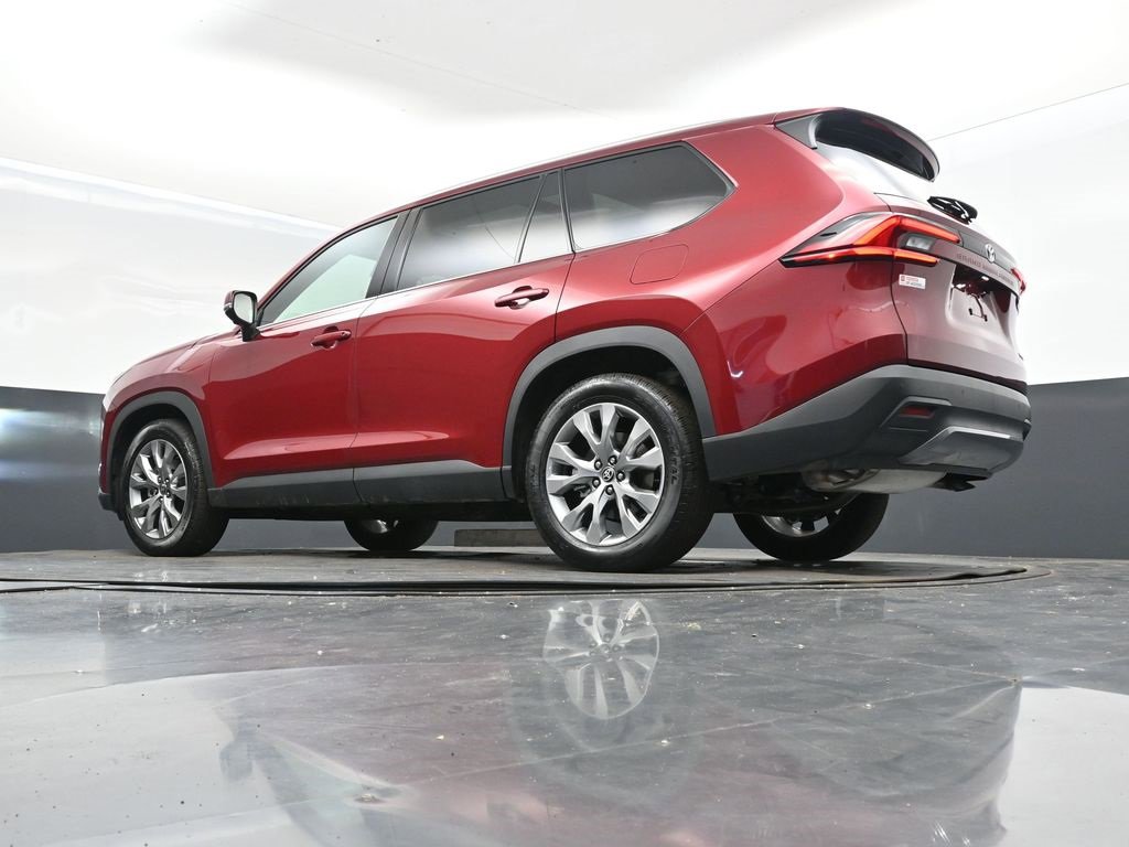 Used 2025 Toyota Grand Highlander FWD image 45