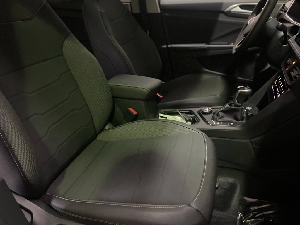 New 2026 Volkswagen Taos SE AWD/4WD image 8
