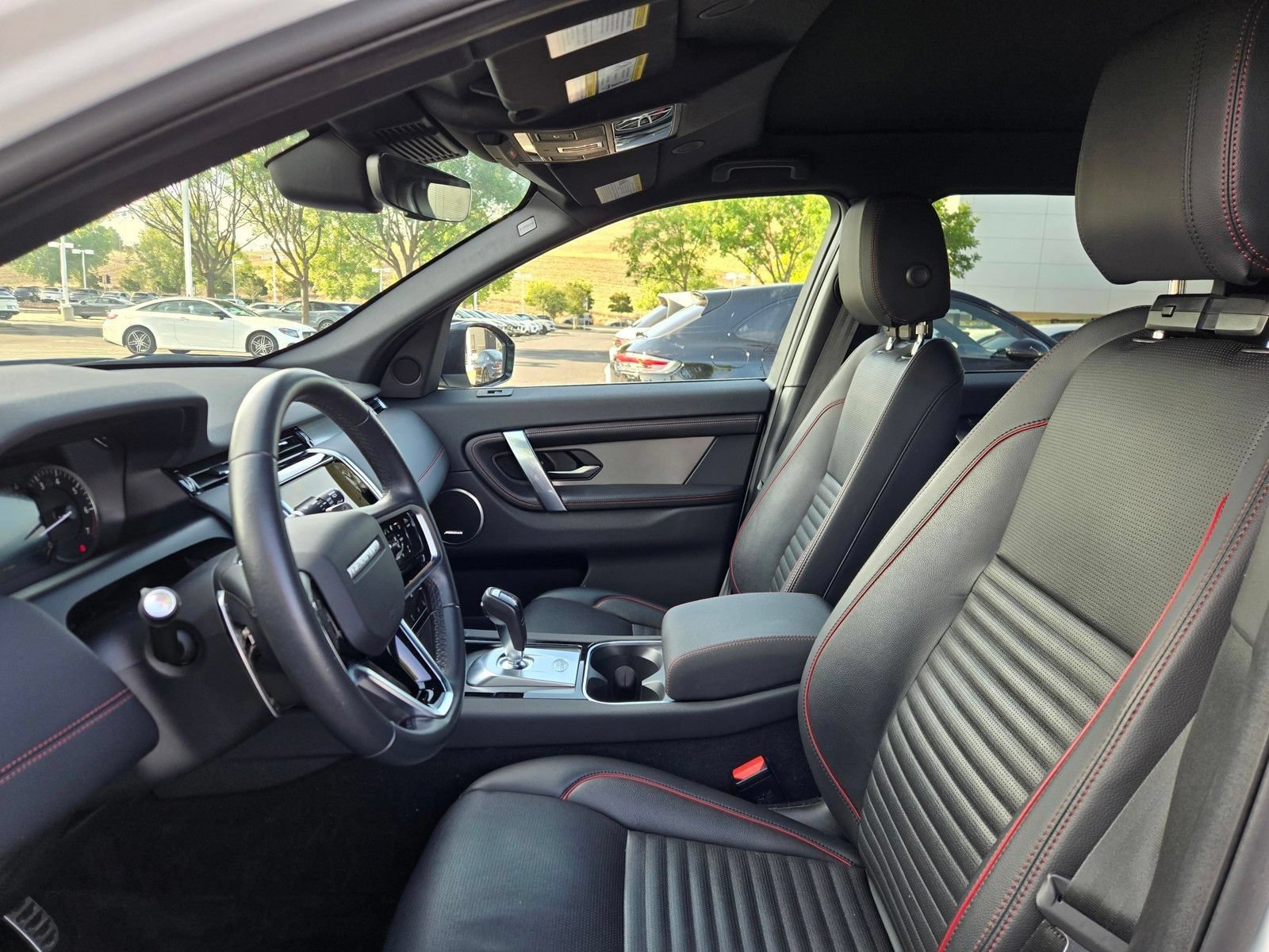 Used 2023 Land Rover Discovery Sport SE R-Dynamic AWD/4WD image 27