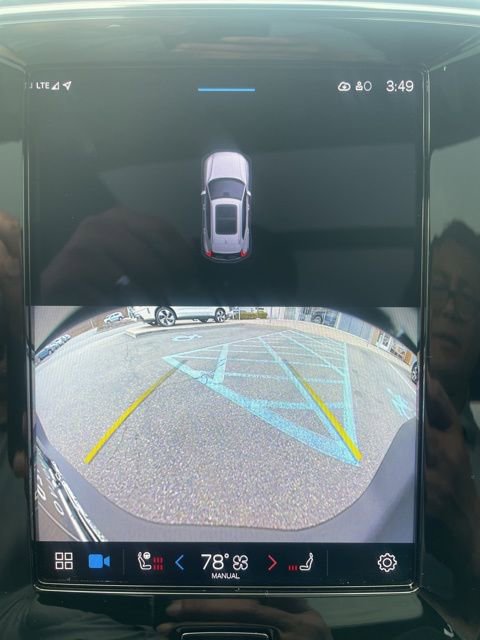 Certified 2023 Volvo XC40 Recharge Ultimate w/ Protection Package Premier image 22
