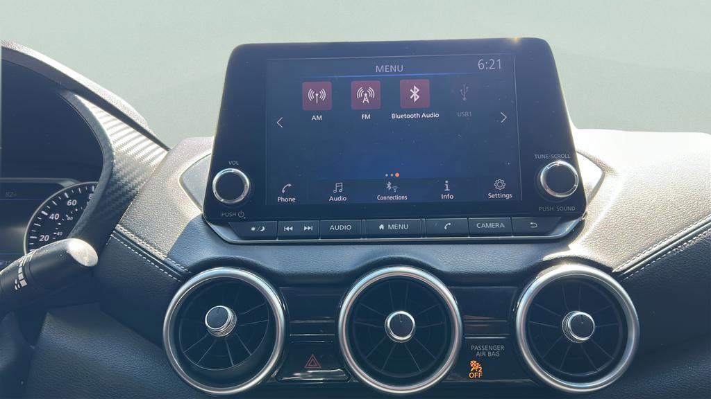 Used 2020 Nissan Sentra SV FWD image 17