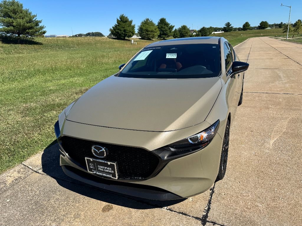 Certified 2025 MAZDA MAZDA3 Carbon image 2