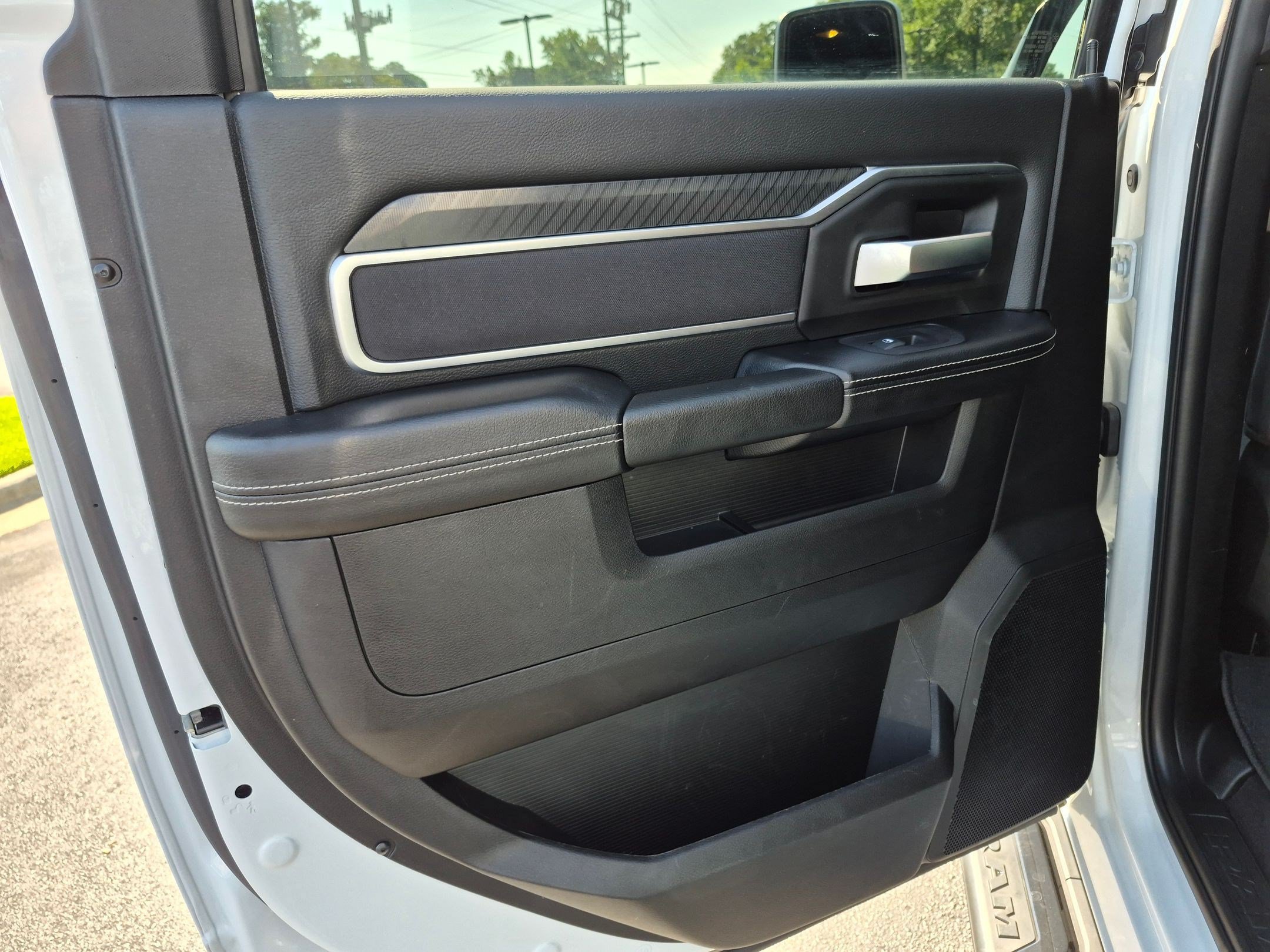 Used 2026 RAM 2500 Big Horn AWD/4WD image 21
