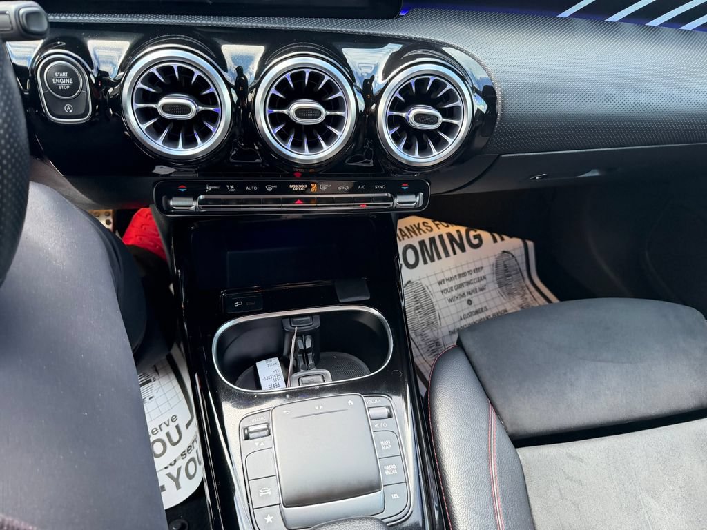 Used 2021 Mercedes-Benz CLA 35 AMG 4MATIC image 18