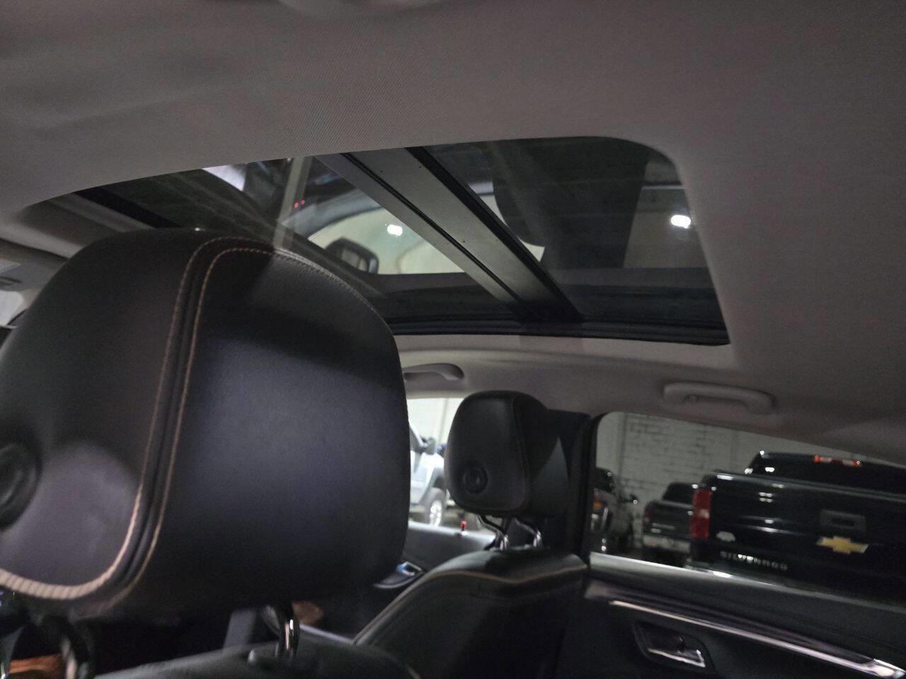 Used 2015 Chevrolet Impala LT image 28