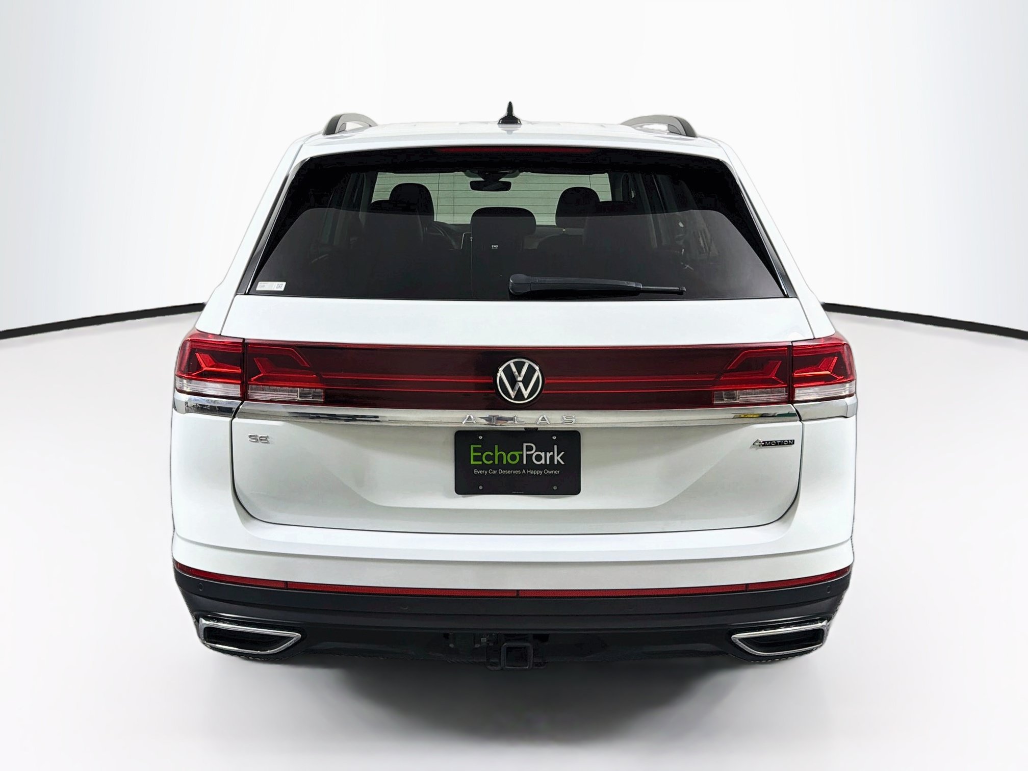 Used 2024 Volkswagen Atlas SE AWD/4WD image 7
