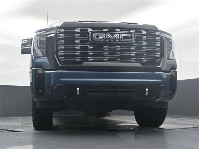 Used 2025 GMC Sierra 2500 Denali Ultimate image 44