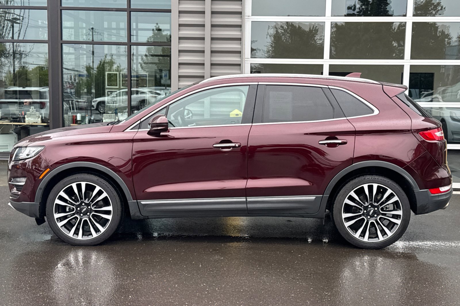 Used 2019 Lincoln MKC Reserve image 7