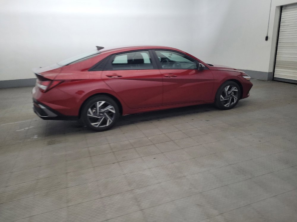 Used 2025 Hyundai Elantra Sport FWD image 10