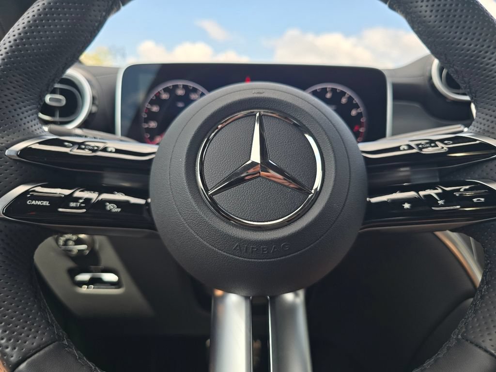 Certified 2026 Mercedes-Benz GLC 300 4MATIC image 30