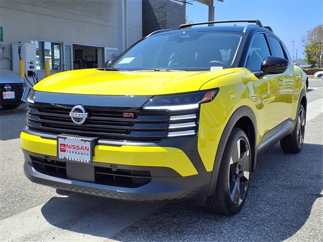 New 2026 Nissan Kicks SR image 3