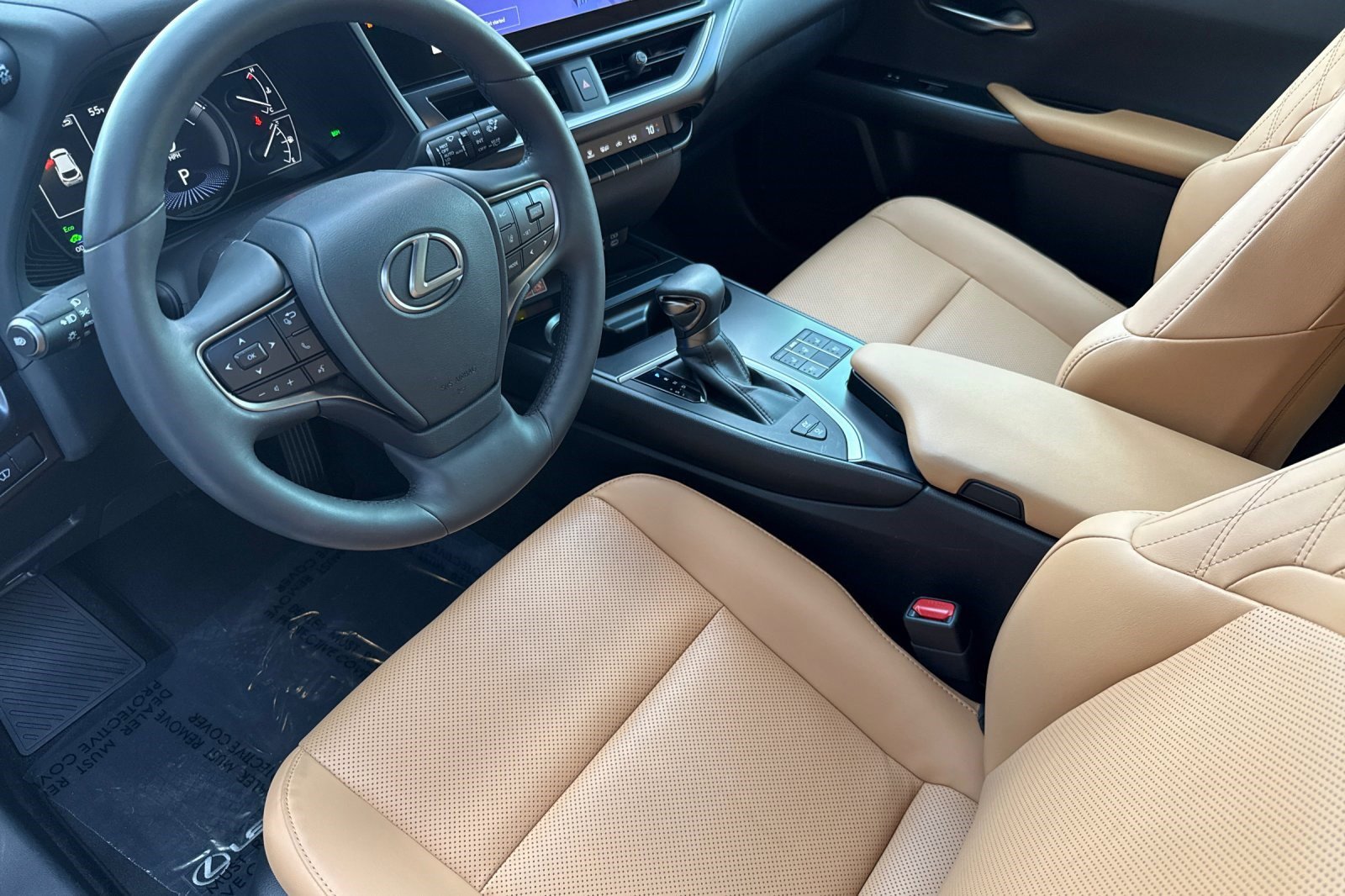 Certified 2023 Lexus UX 250h FWD w/ Premium Package image 11