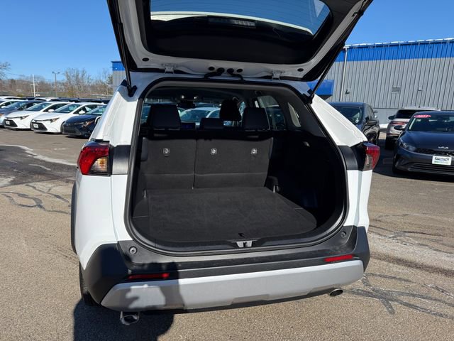 Used 2024 Toyota RAV4 Adventure AWD/4WD image 11