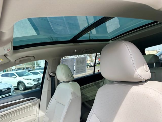 Used 2021 Volkswagen Atlas SE w/ Panoramic Sunroof Package image 15