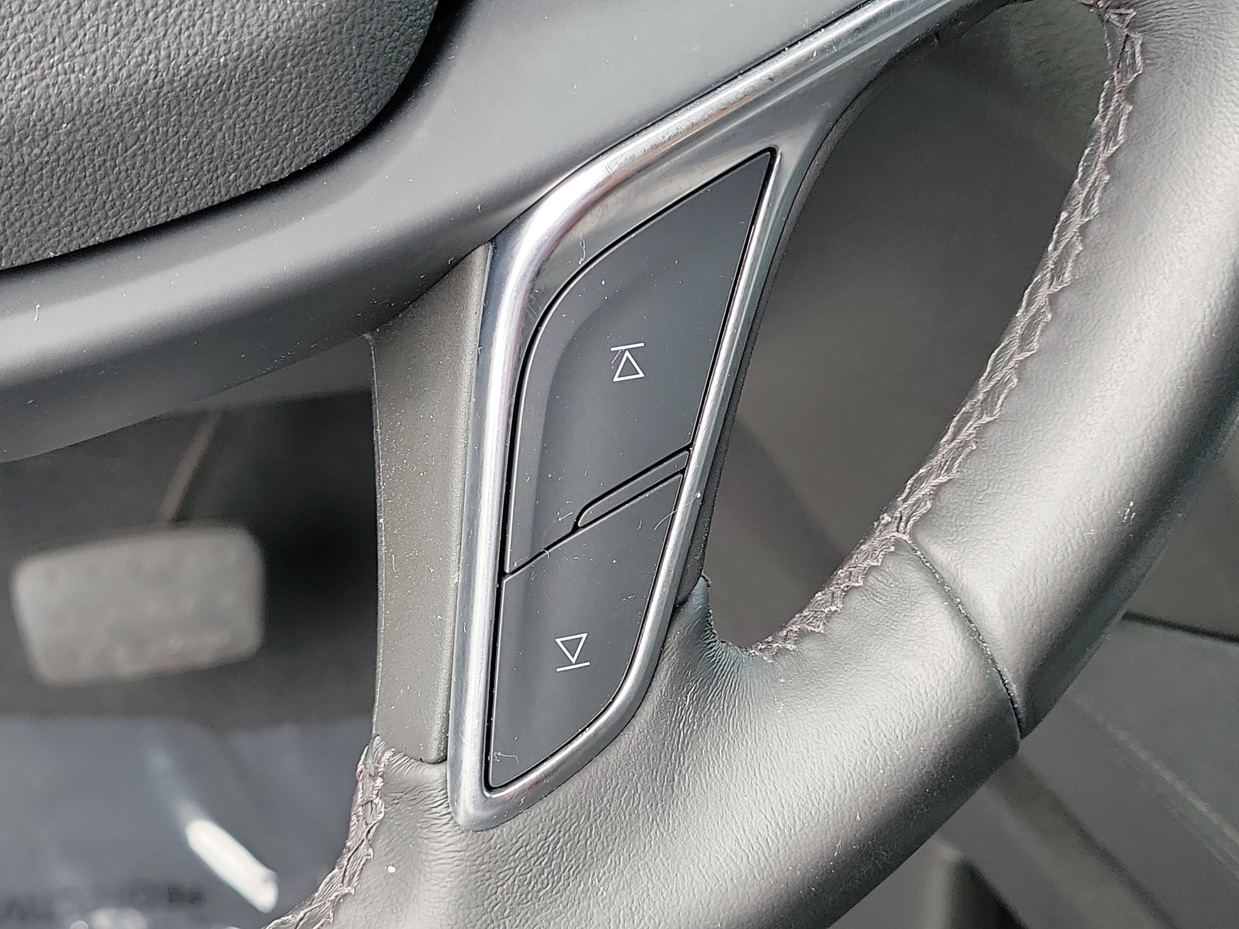 Used 2022 Cadillac XT5 Luxury FWD image 34