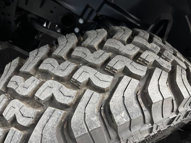 Used 2024 Jeep Wrangler Unlimited Sport AWD/4WD image 38