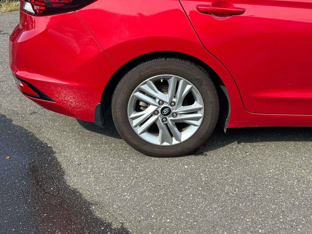 Used 2020 Hyundai Elantra Value Edition FWD image 10