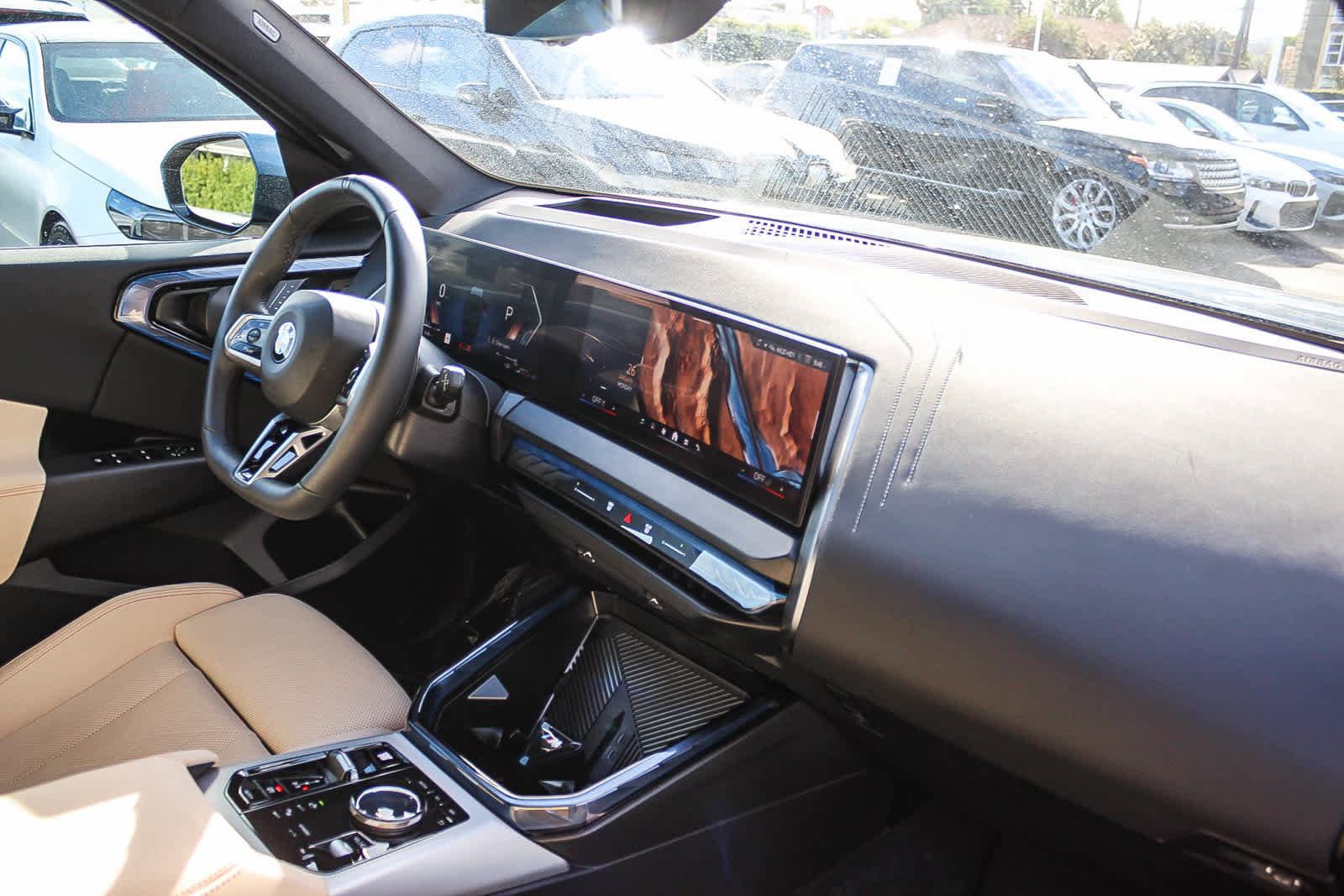 Used 2025 BMW X3 xDrive30i w/ Premium Package image 16