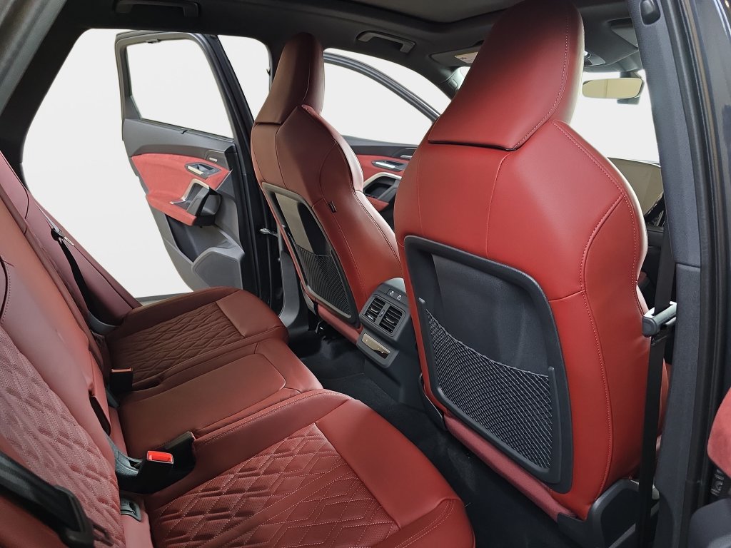 New 2026 Audi SQ5 Prestige AWD/4WD image 11