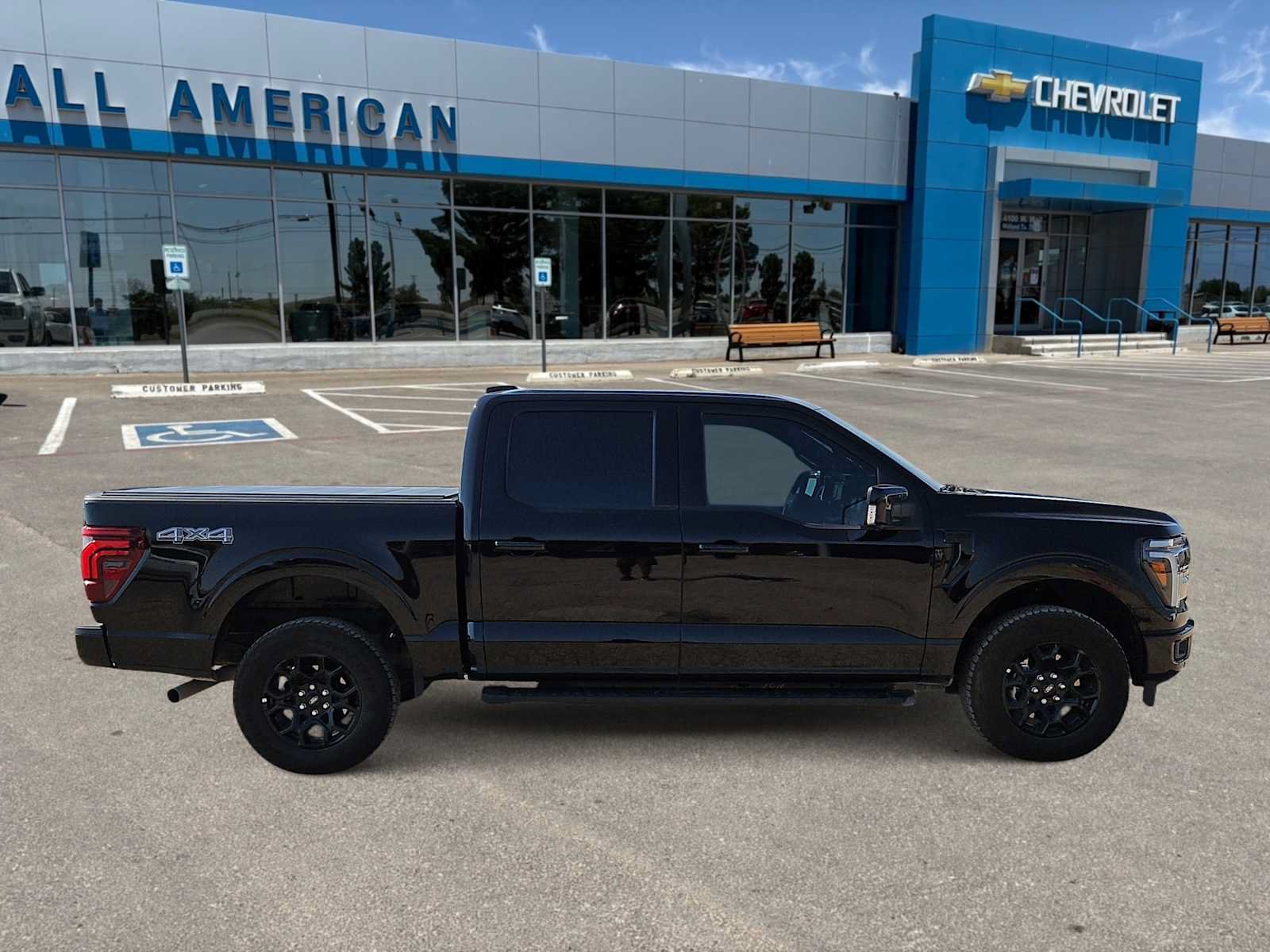 Used 2025 Ford F150 Lariat AWD/4WD image 9