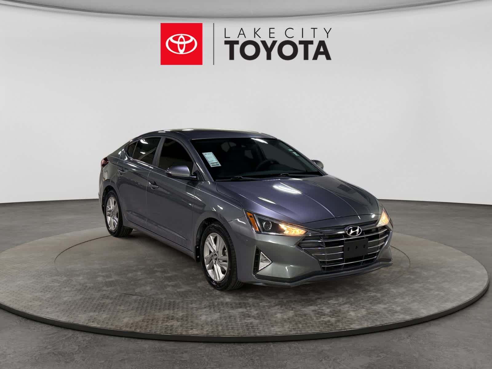 Used 2019 Hyundai Elantra SEL FWD image 13