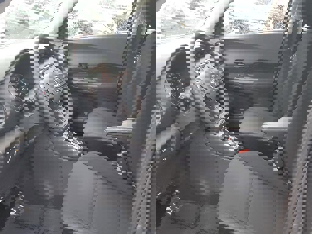 Used 2024 Nissan Kicks S FWD image 10