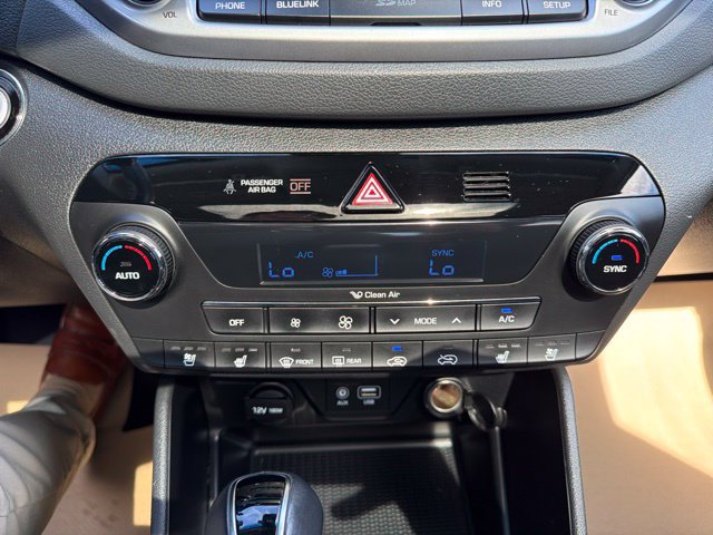 Used 2017 Hyundai Tucson Limited w/ Limited Ultimate Package 03 AWD/4WD image 22