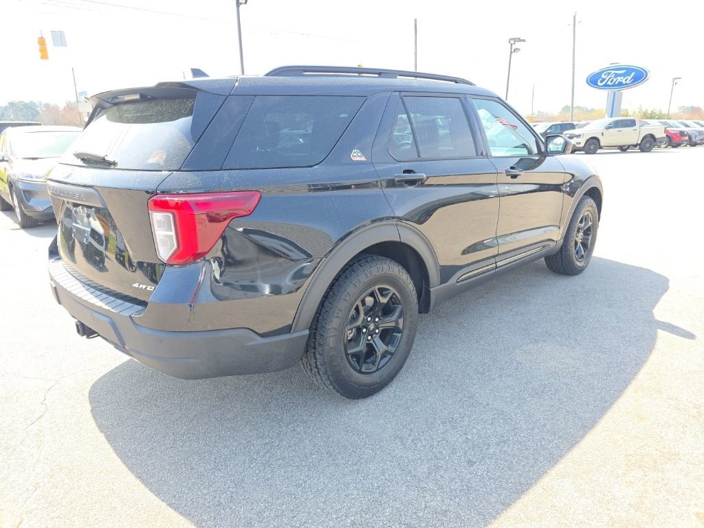 Certified 2021 Ford Explorer Timberline image 3