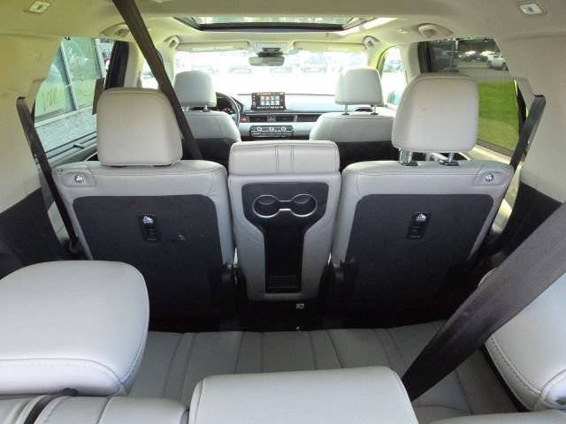 Used 2023 Honda Pilot Touring image 13