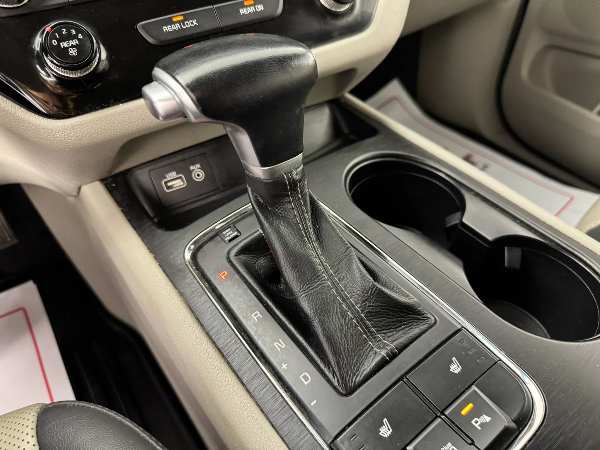 Used 2017 Kia Sedona LX w/ LX Essentials Premium Package FWD image 22