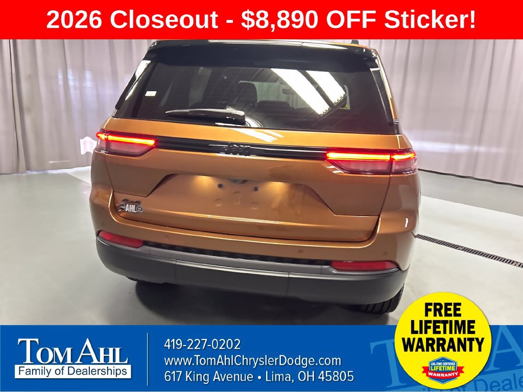 New 2026 Jeep Grand Cherokee Limited w/ Limited Altitude Package AWD/4WD image 6