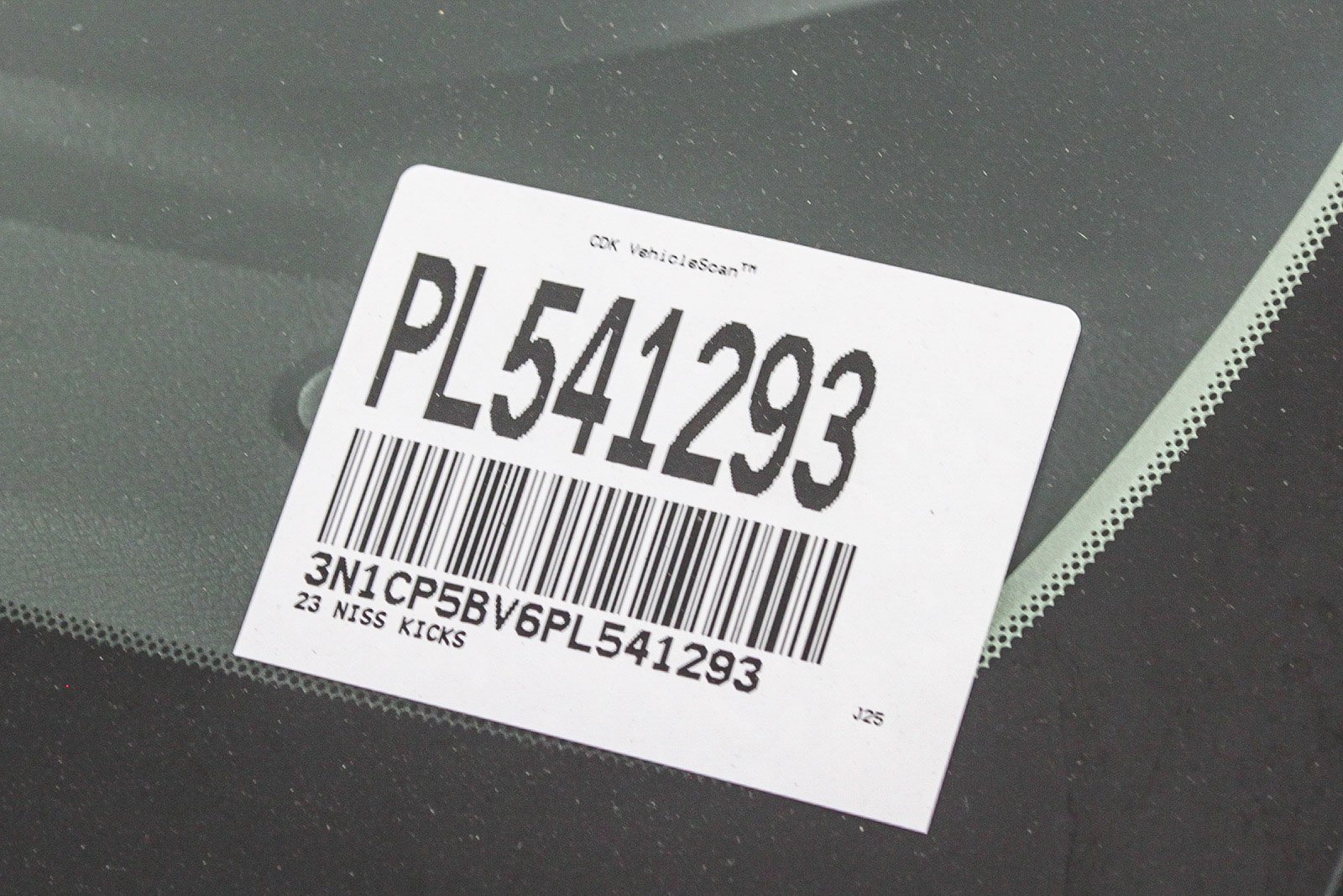 Used 2023 Nissan Kicks S image 28