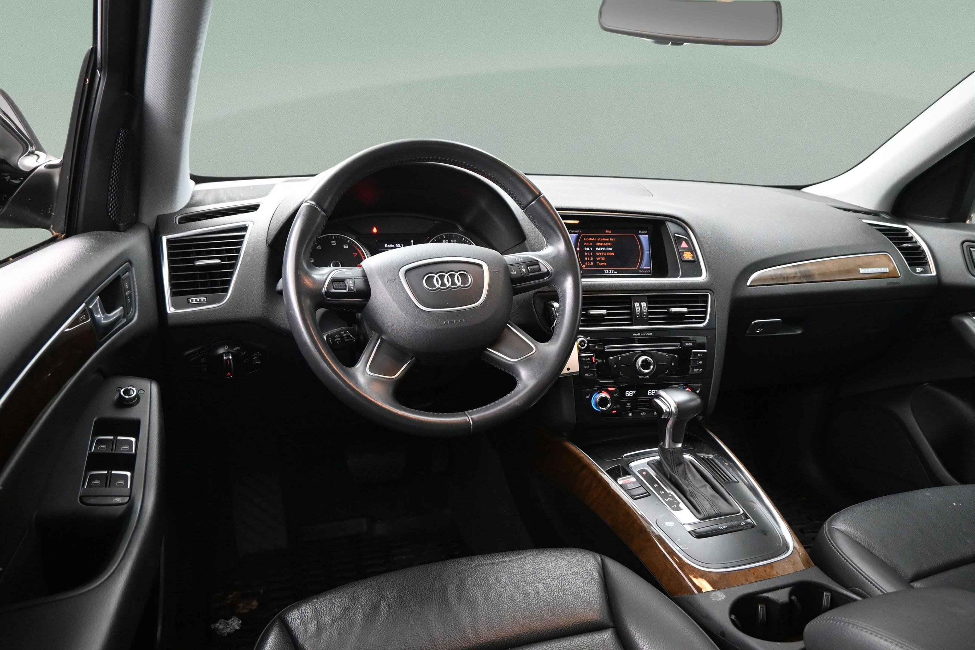 Used 2015 Audi Q5 2.0T Premium AWD/4WD image 32