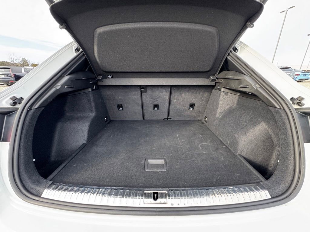 Used 2025 Audi Q3 2.0T Premium image 15