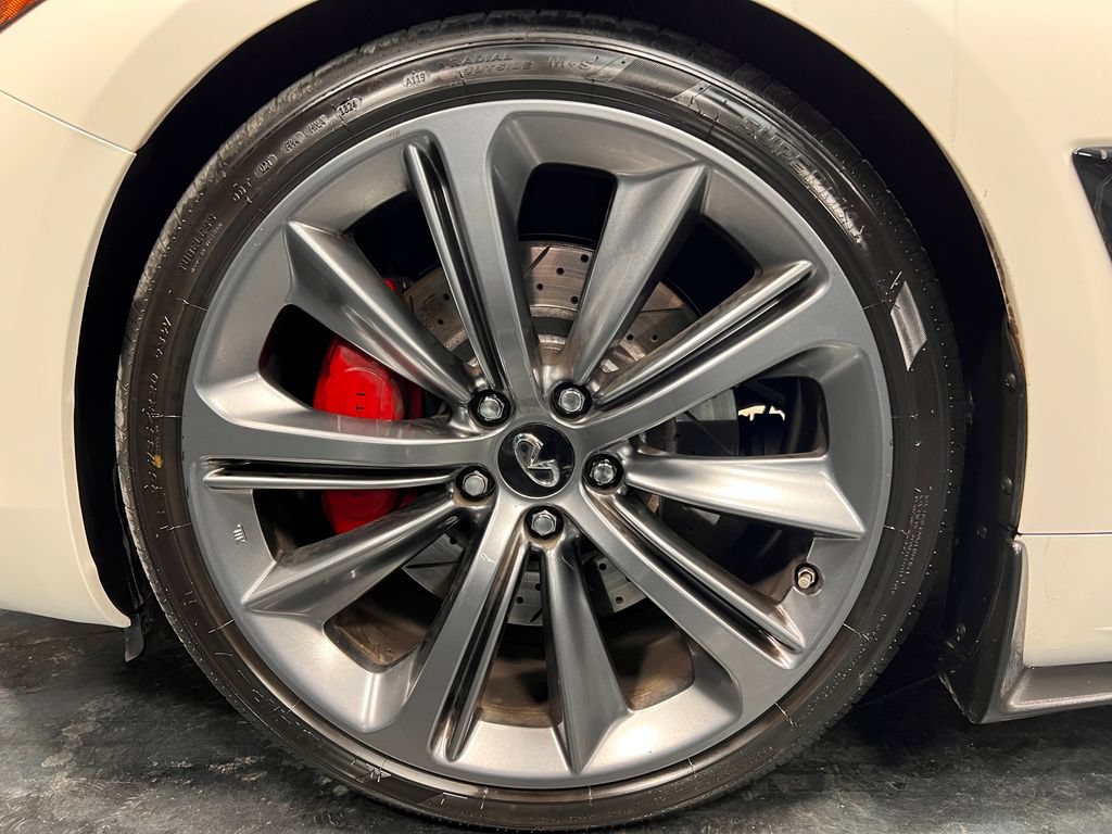 Used 2021 INFINITI Q60 Red Sport 400 RWD image 29