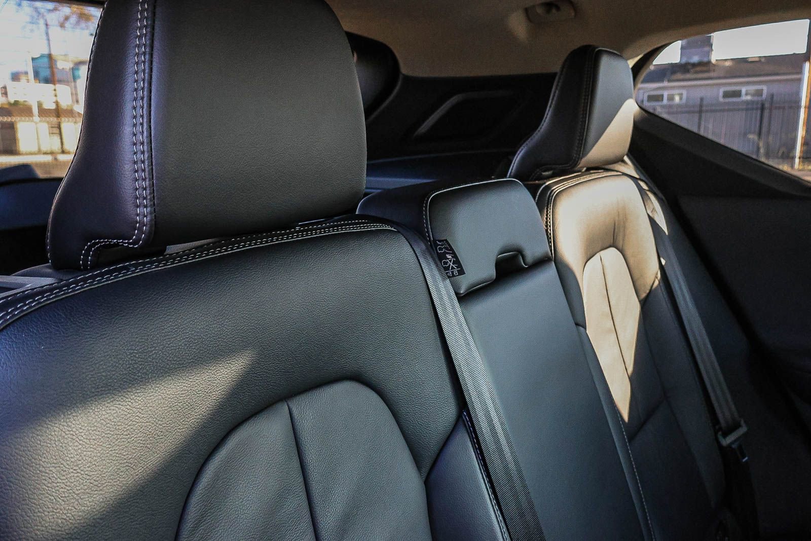 Used 2023 Volvo XC40 B5 Ultimate w/ Protection Package Premier image 26