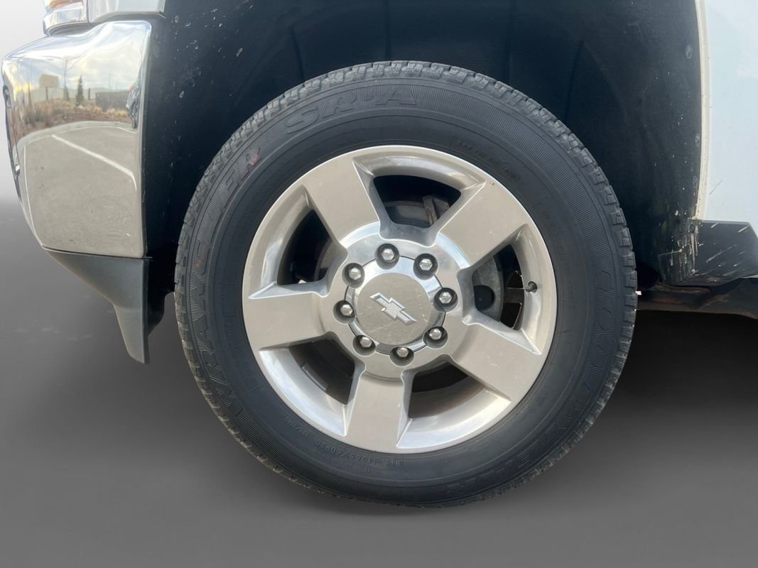 Used 2019 Chevrolet Silverado 2500 LT w/ LT Plus Package image 14