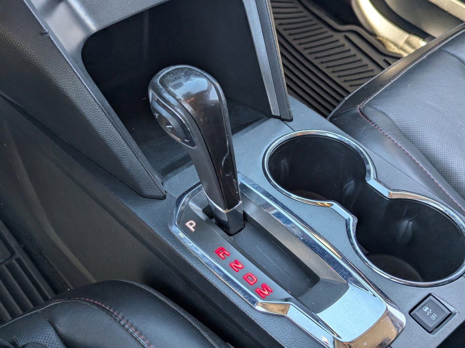 Used 2015 GMC Terrain Denali w/ Cargo Package image 30