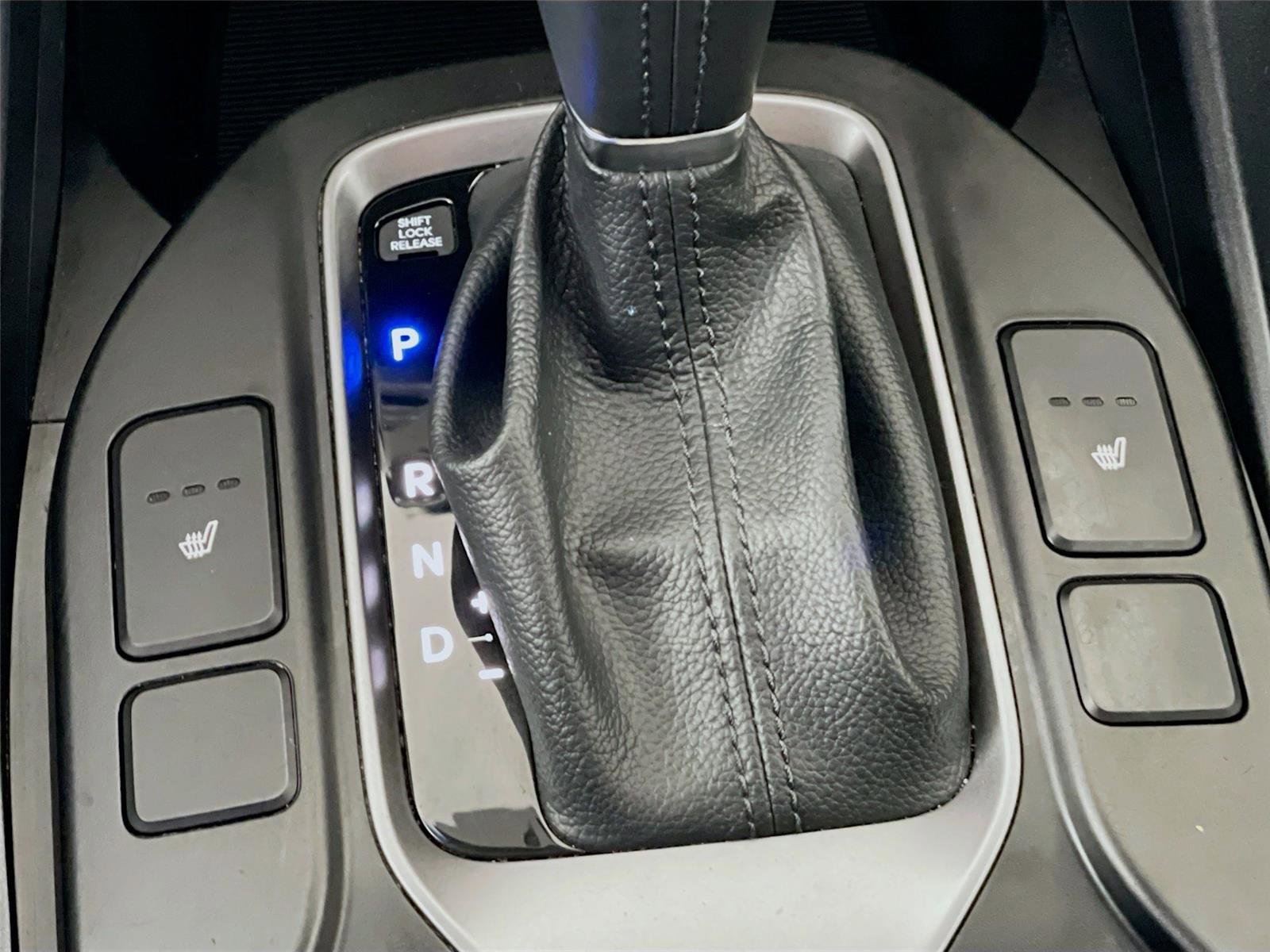 Used 2017 Hyundai Santa Fe Sport 2.0T image 22